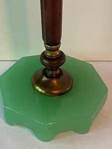 lot 186 image: Houze Table Lamp with Jadeite Base and Bakelite Post