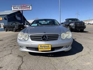 lot 2 image: 2005 Mercedes Benz SL 500
