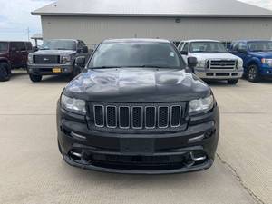 lot 8 image: 2012 Jeep Grand Cherokee SRT8