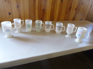 lot 25 image: 8 Collectible Cartwheel Shopping Market Mugs