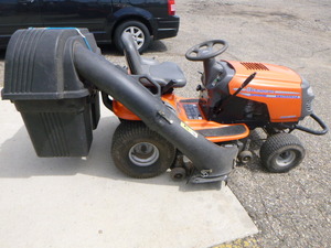 lot 28 image: Huzqvarna Hydro Static Riding Lawn Mower