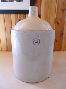 lot 31 image: 5 Gallon Red Wing Crock Jug