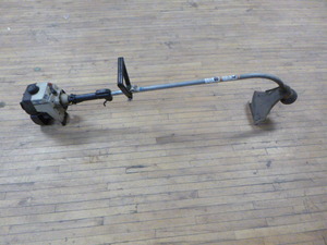 lot 71 image: 700 Series Weed Whip