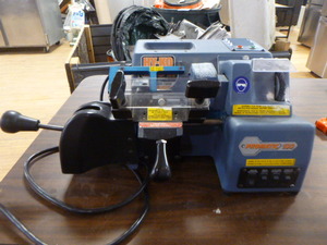 lot 79 image: Hy-Ko Promatic 100 Key Machine