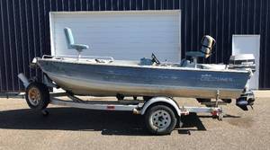 1978 Crestliner Boat w Homemade Trailer