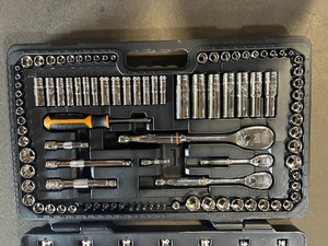 GEARWRENCH 14 in., 38 in. and 12 in. Drive Standard and Deep SAEMetric Mechanics Tool Set (118-Piece)