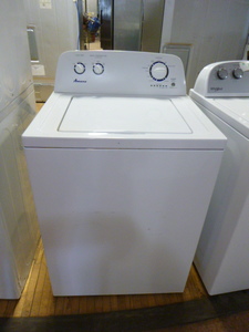 lot 3 image: Amana Top-Load Washing Machine