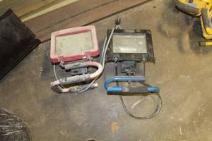 lot 66 image: Lot of (2) Shop Worklights