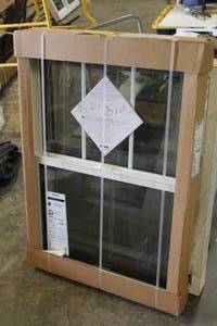 lot 107 image: Marvin Integrity 30x42 Single Hung Window (New In Box )