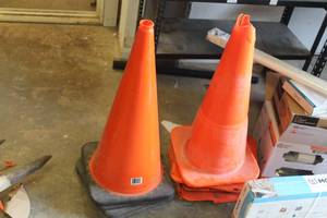 lot 114 image: Lot of (8) Safety Cones