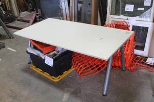 lot 135 image: MetalComposite Top Table