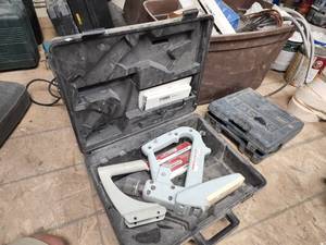 lot 171 image: Porta-Nails Porta-Nailer 402 Nailer with Plastic Case