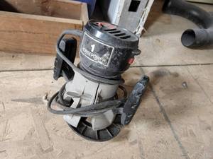 lot 189 image: Craftsman 315.17550 Router