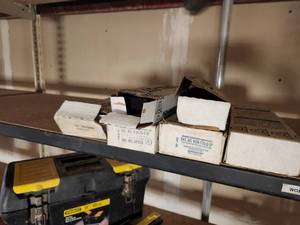 lot 197 image: Lot of (6) Advance Transformer Mark III Energy Saver V-2S40-1-TP Fluorescent Lamp Ballast