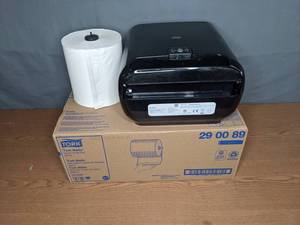 lot 58 image: Tork Matic Hand Towel Roll Dispenser with Intuition Sensor and New Box of Tork 290089 Universal Single-Ply Hand Towel Rolls, White - X