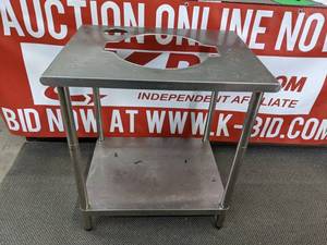 lot 95 image: Stainless Steel Commercial Cooking Bench for High Pressure Wok Burner - X