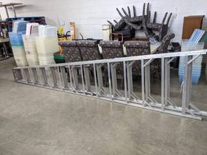 lot 12 image: Werner 14 Aluminum Ladder with 300lb Capacity Model 414 - X