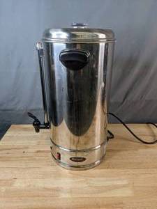 lot 64 image: Hiendl Large Industrial Coffee Maker - X