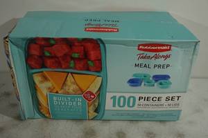 lot 112 image: Rubbermaid Take Alongs 100 Piece Food Storage Set