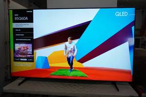 lot 57 image: Samsung 85 QLED Smart 4K UHD TV - QN85Q6DAAF