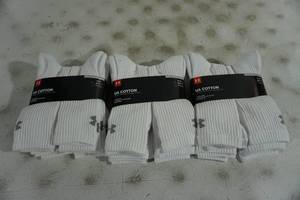 lot 133 image: 18 Pairs NEW Under Armour Cotton Socks - Large