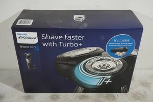lot 43 image: NEW Philips Norelco 5675 Electric Shaver