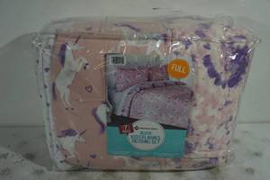 lot 108 image: NEW Members Mark Kids Flannel Bedding Set - Full - Unicorns