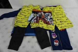 lot 192 image: NEW Boys Clothing - Champion Shorts, Marvel Outfit - 5678