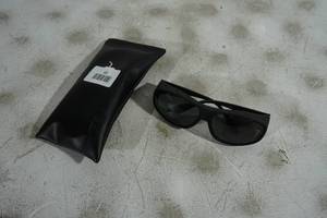 lot 10 image: NEW Haven Everest Polarized Sunglasses