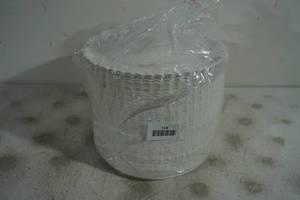 lot 118 image: Paper Plates