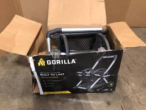 Gorilla 200 ft. Aluminum Zero Rust Premium Mobile Hose Reel - Good Condition - Review all pictures