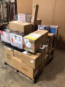 Mix Lot of Light Fixtures and Chandeliers - various brands models and conditions Customer Returns - Review all pictures