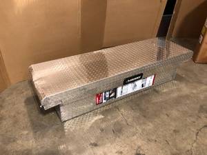 Husky 71.36 Diamond Plate Aluminum Full Size Crossbed Truck Tool Box - Has Damage - Review all pictures