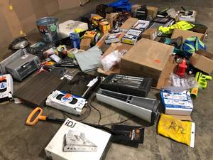 Mix lot of small tools and garage items - Review all pictures - Various models and Conditions