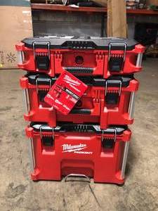 Milwaukee PACKOUT 22 in. Modular Tool Box Storage System - Good Condition - Review all pictures