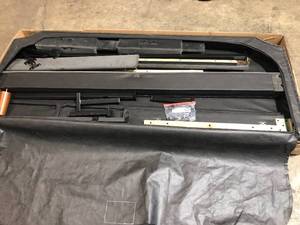 Zinus Charlotte Slate Black King Upholstered Platform Bed Frame - Good Condition - Review all pictures