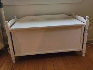 Charming White Toy Chest