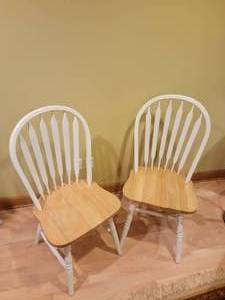 Bowback Winsor Chairs