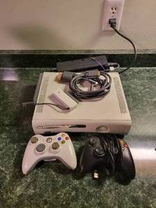 XBOX 360 System and Components