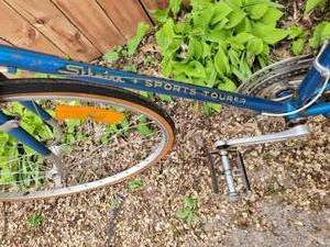 Vintage Schwinn Sports Tourer Road Bike
