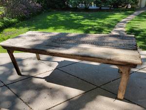 Distressed Farmhouse Plank Table