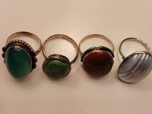 Shimmeriing Pearl  Polished Stone Sterling Silver Rings, size 7.5