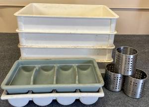lot 39 image: Lot of Buss Tubs