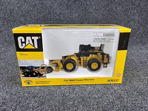 lot 104 image: NORSCOTT Caterpillar 980G Forest Machine 150 Scale Diecast Model