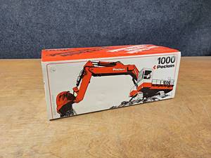 lot 137 image: CEF Poclain 1000 Excavator 150 Scale Diecast Model - Made in France