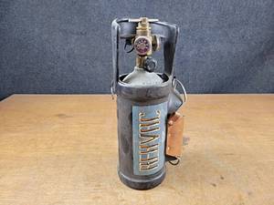 REHVAC Refillable CO2 Cylinder w Holder - NO SHIPPING
