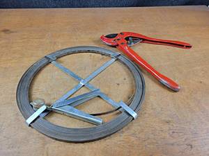 Lec L-50 Tubing Cutter and Fish Tape