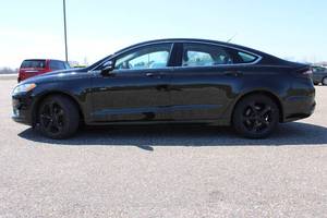 2015 Ford Fusion SE - LOADED