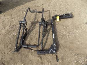 lot 3 image: Master Lock Bike Rack