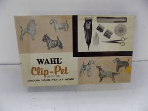 lot 27 image: Wahl Clip-Pet Deluxe Set